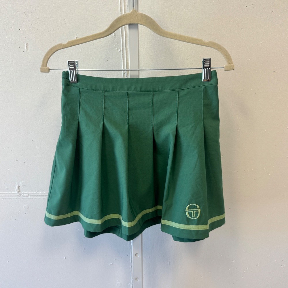 Sergio Tacchini Kalkman Pleated Tennis Skirt in Green Small Golf Athleisure